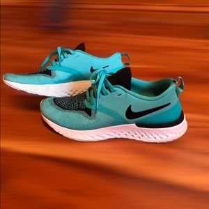 Women’s Nike Odyssey React